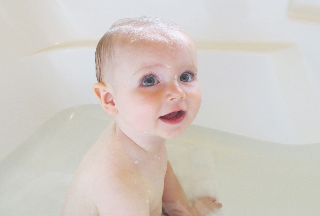 Kidsbliss How To Bathe Your Baby